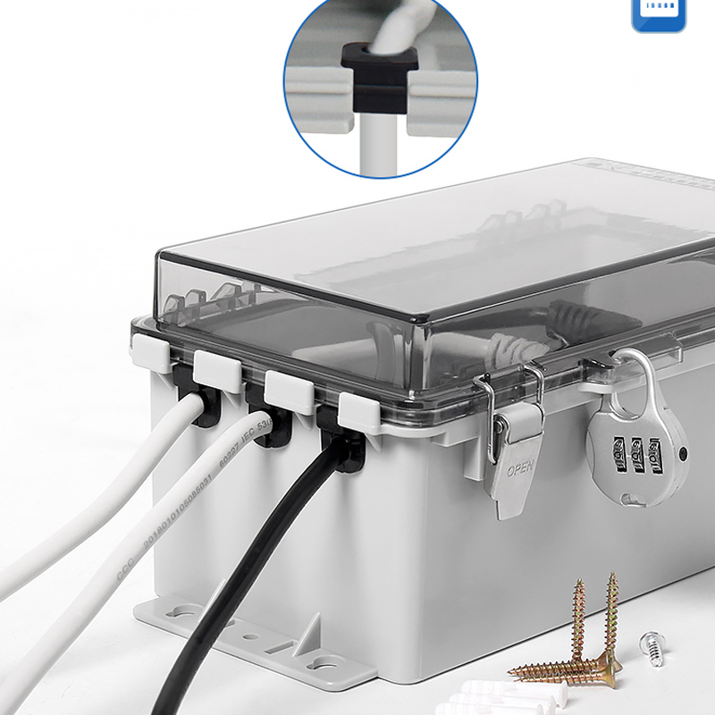 Wodoodporna zewnętrzna skrzynk – Outdoor Power Strip With Cover recenzja i cena